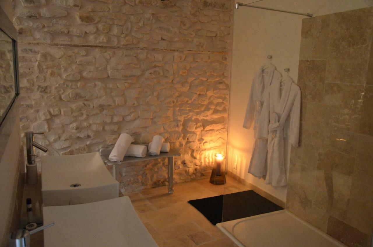 O2Suites Bernis Екстер'єр фото